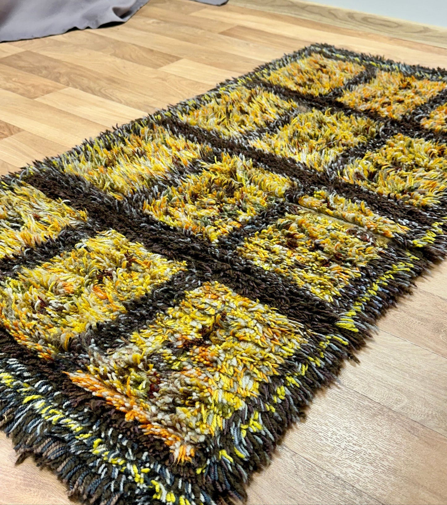 Scandinavian Rya Rug - Geometric Pattern | 1’11 x 3’10 Velour Haven