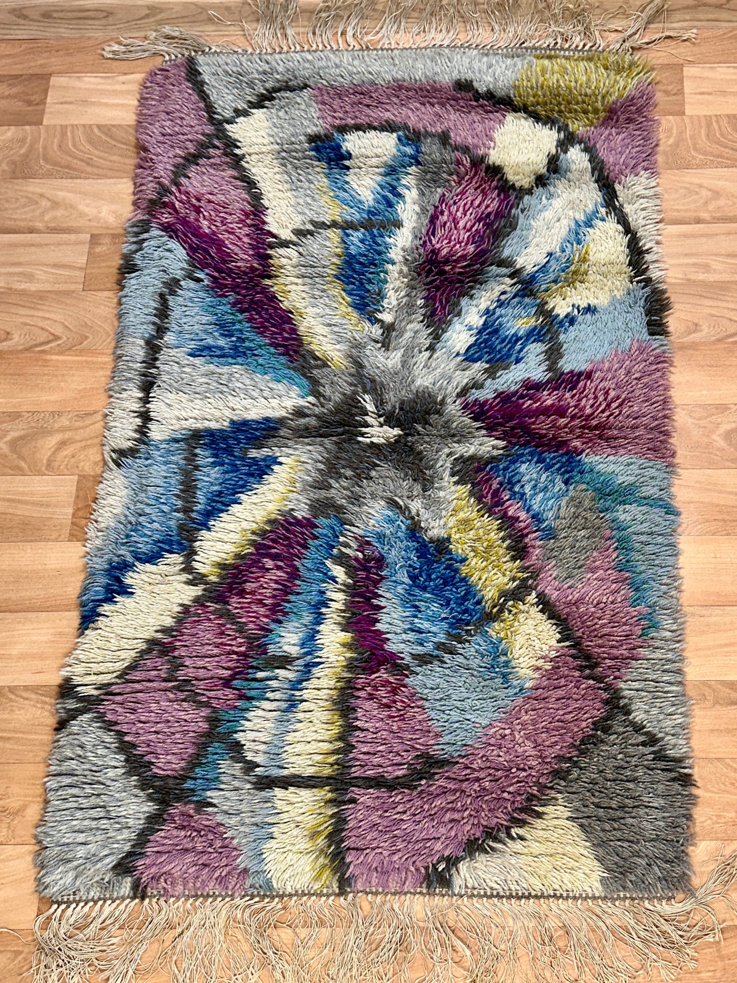 Abstract Vintage Rya Rug | 2'7 x 5'1 Velour Haven