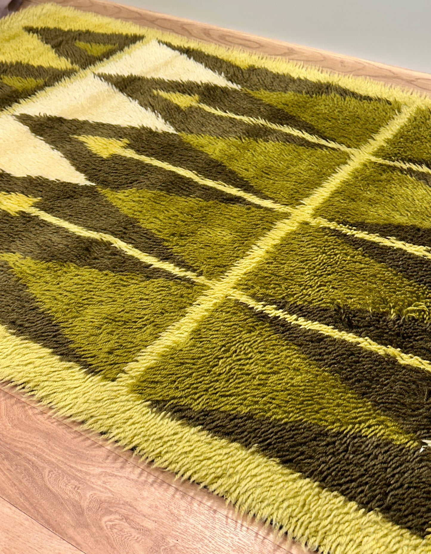Vintage Geometric Rya Rug | 3'2 x 6'5 Velour Haven