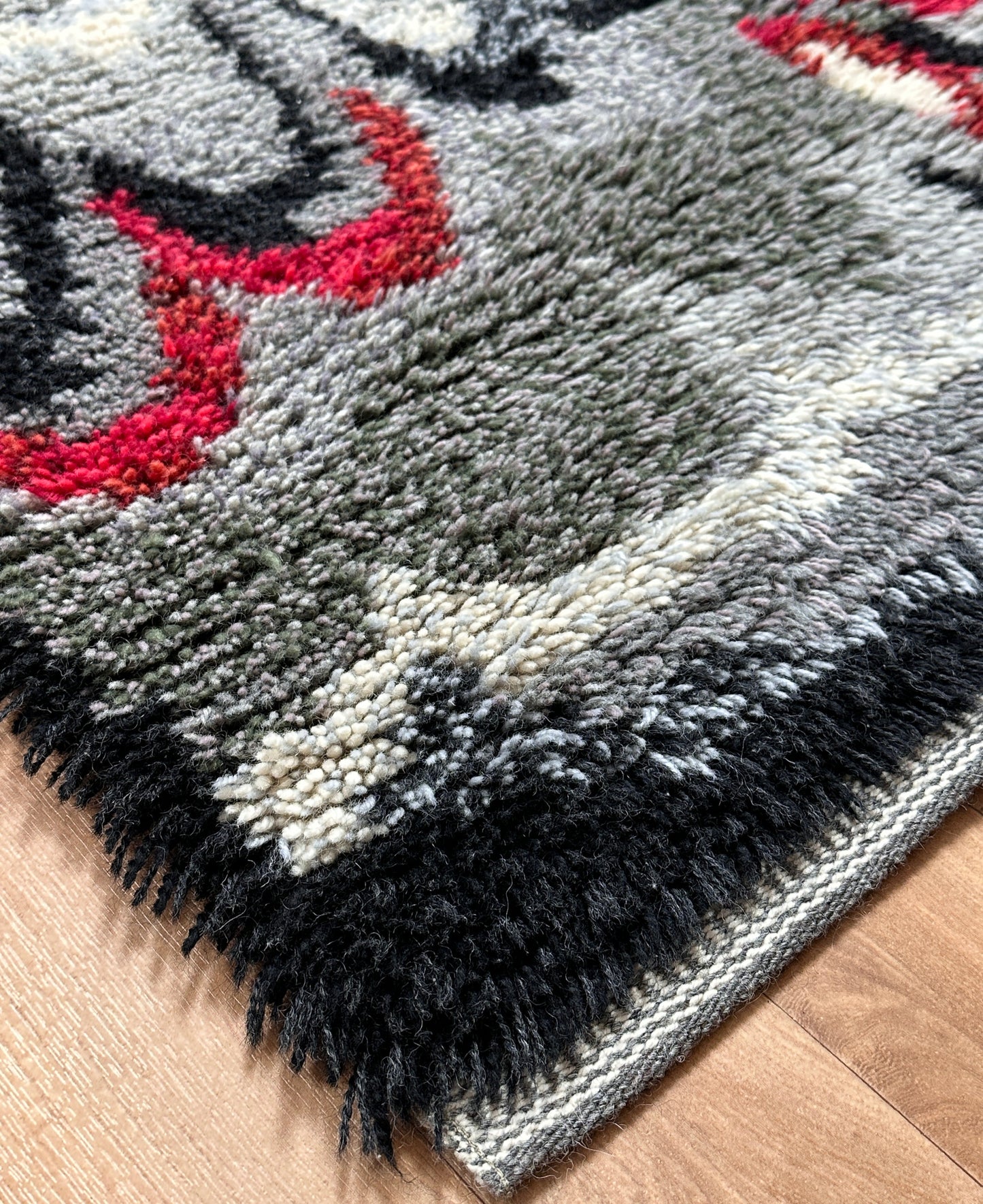 Abstract Vintage Rya Rug | 2'11 x 4'6 Velour Haven