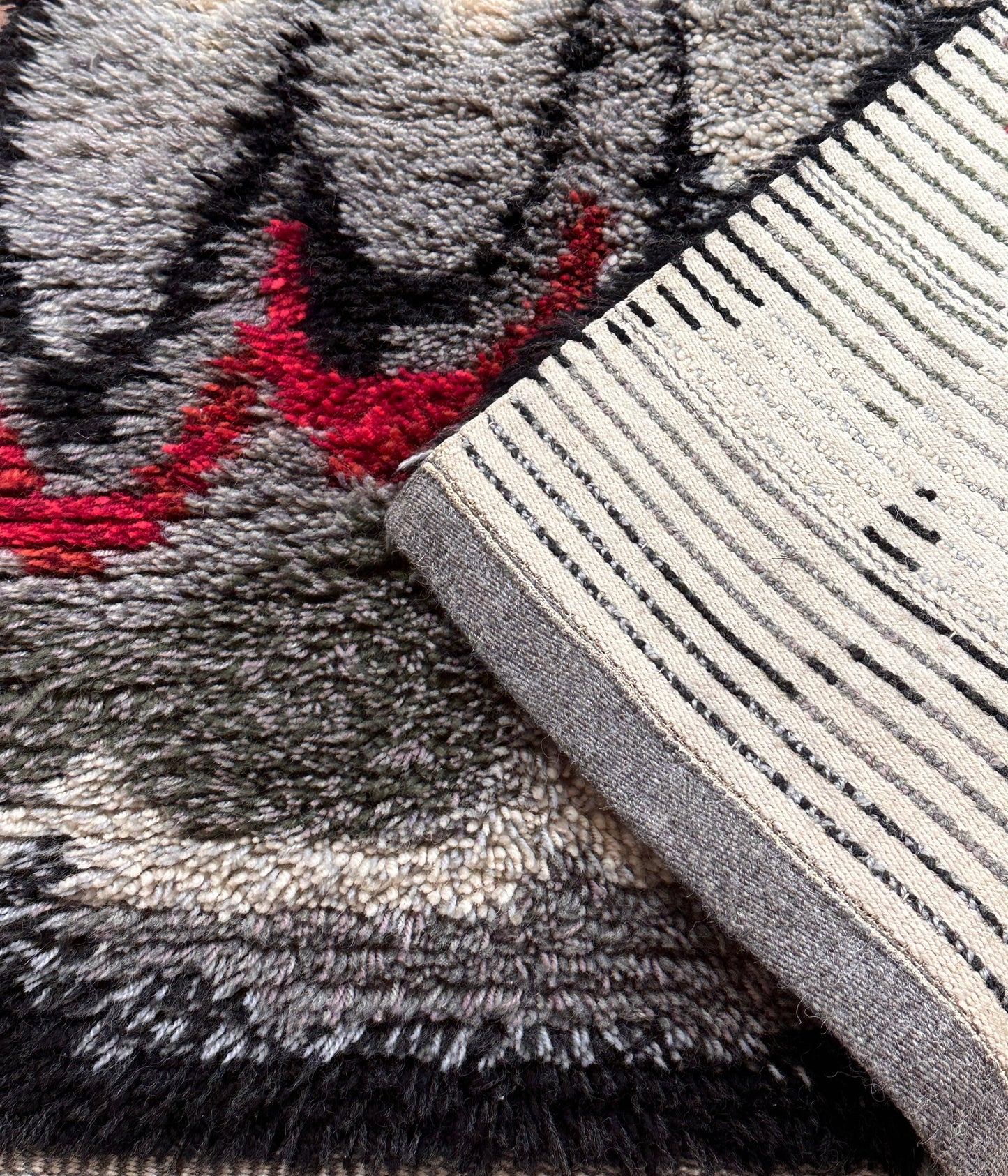 Abstract Vintage Rya Rug | 2'11 x 4'6 Velour Haven