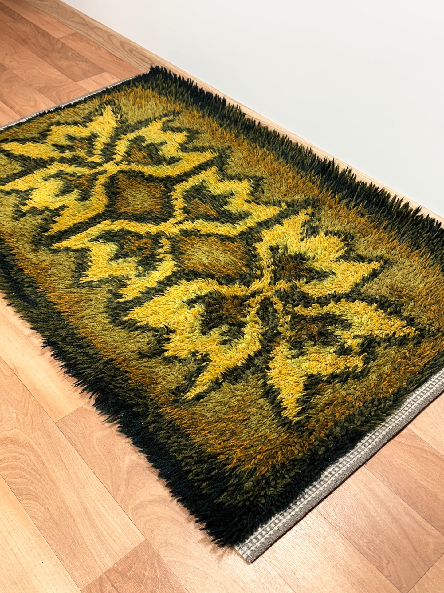 Green Vintage Rya Rug | 2'5 x 3'10 Velour Haven
