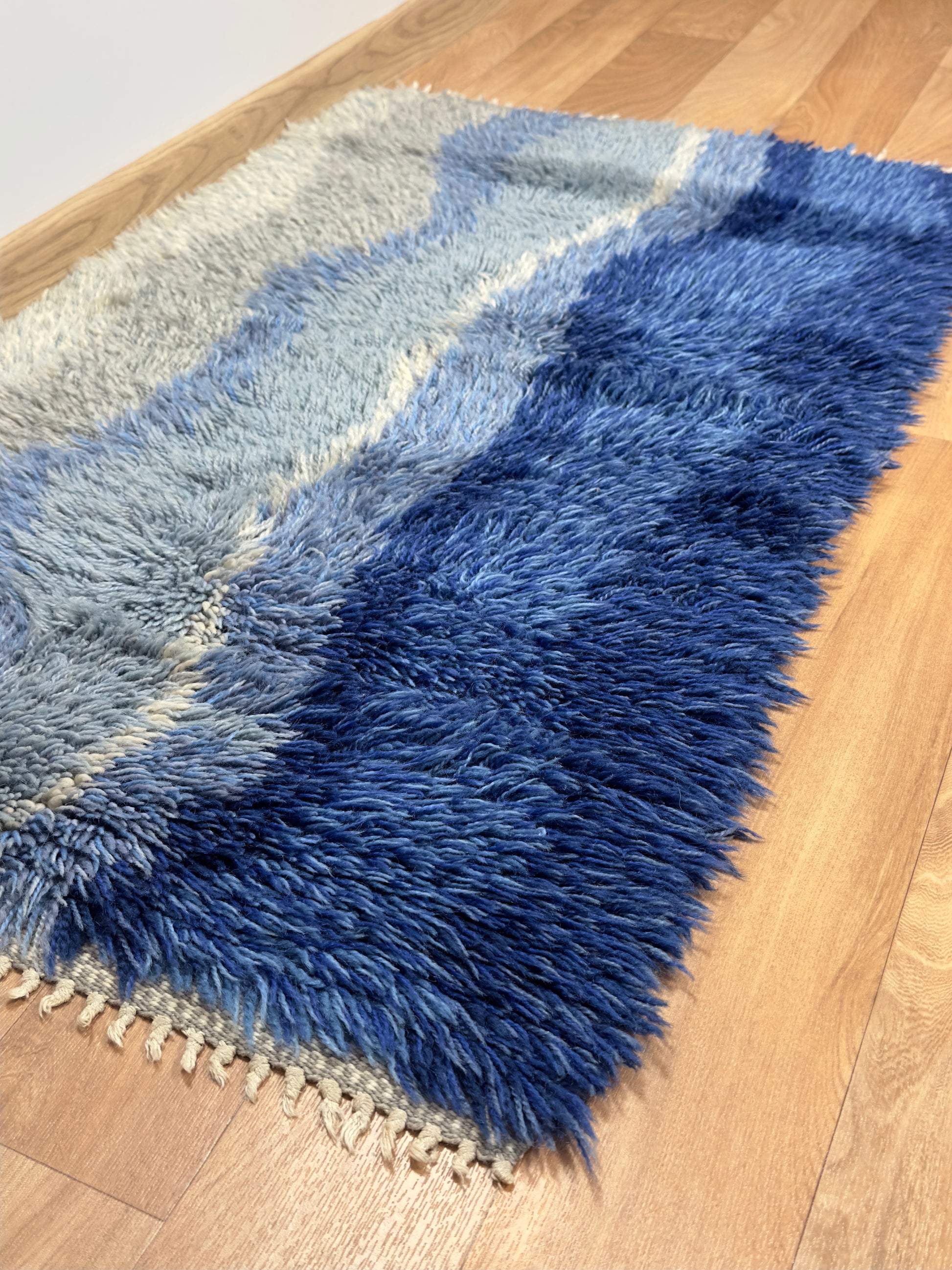 Blue Swedish Vintage rya rug | 1'11 x 3'3 Velour Haven