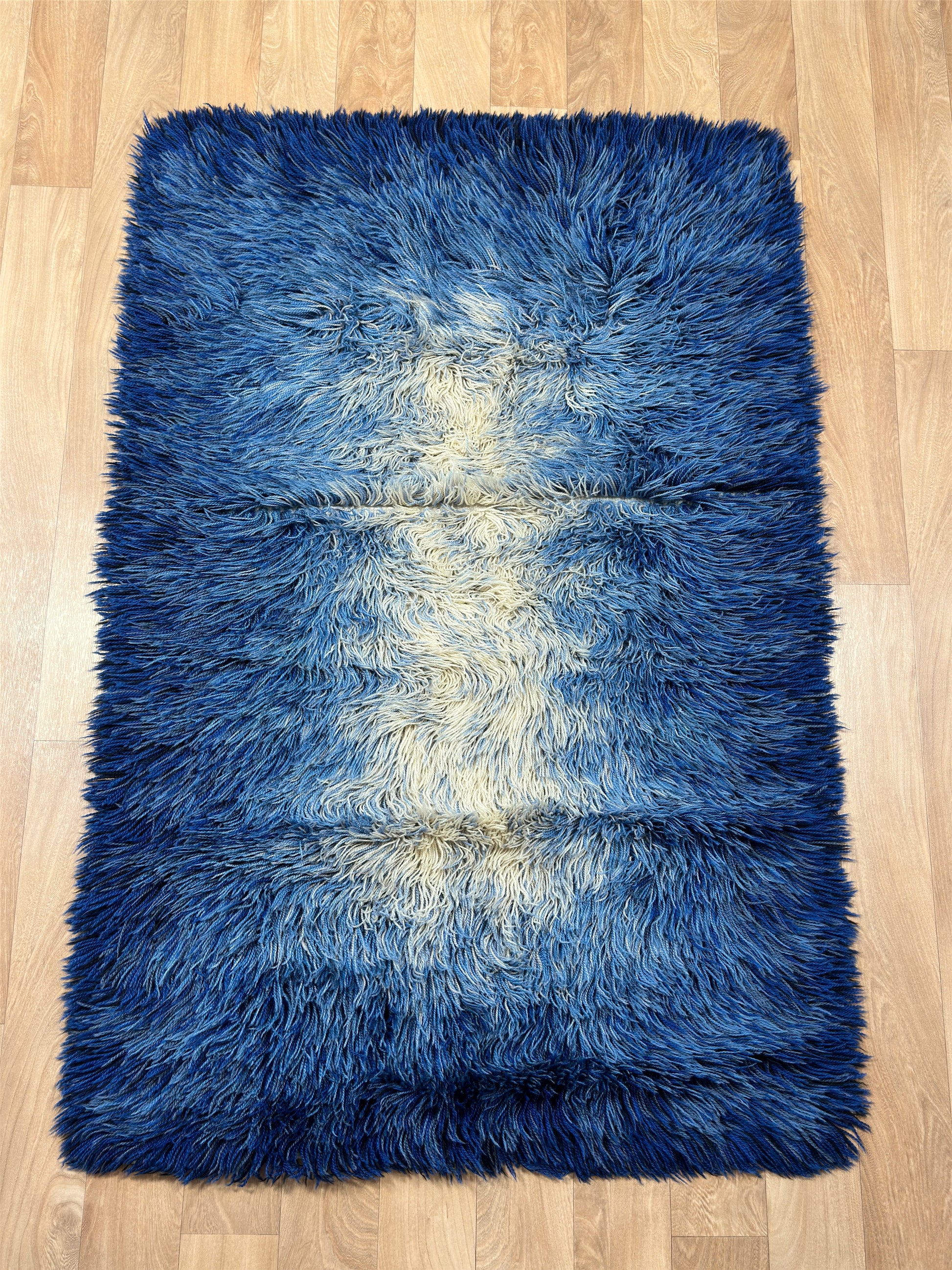 Blue Vintage rya rug | 2'9 x 4'2 Velour Haven
