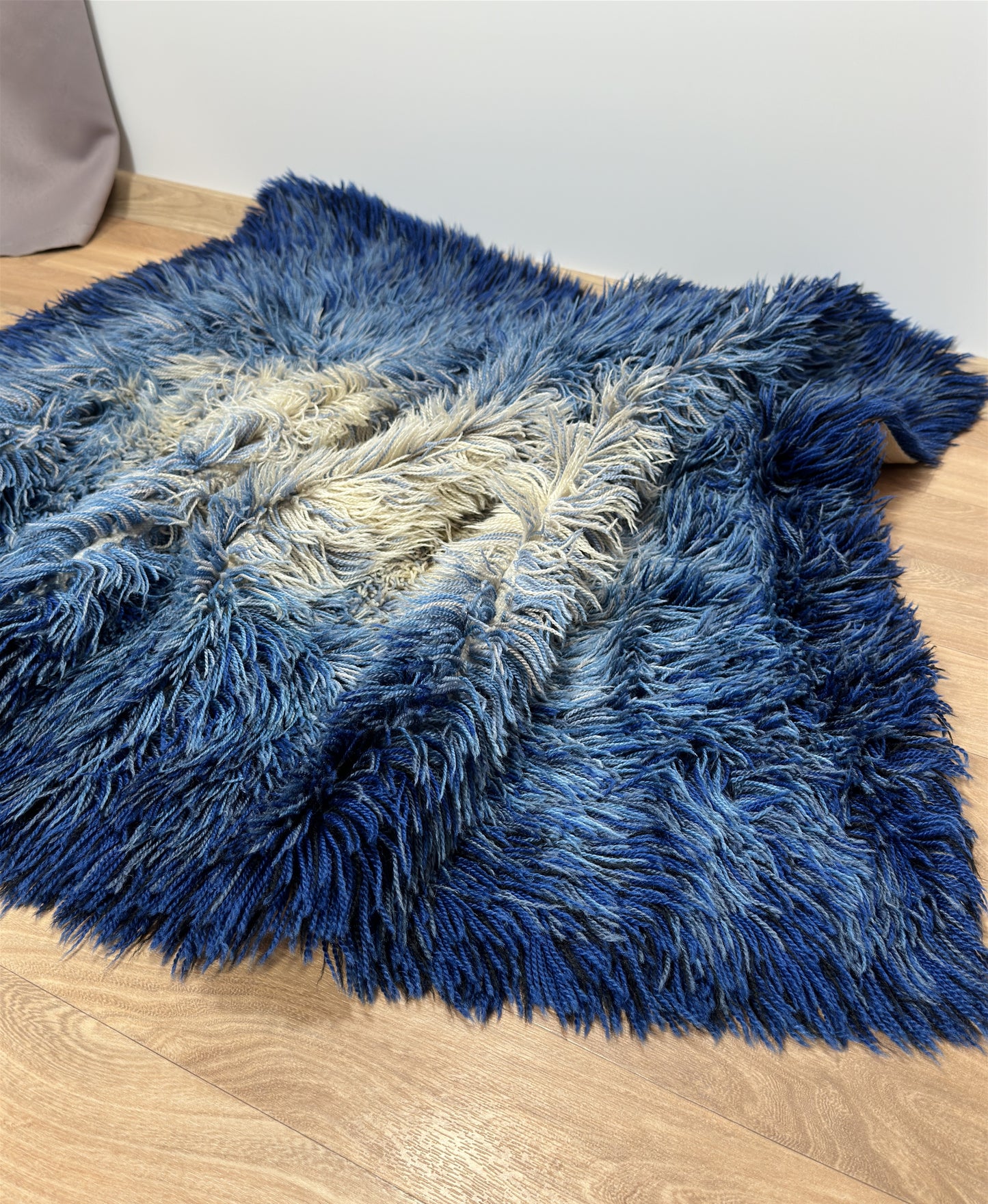 Blue Vintage rya rug | 2'9 x 4'2 Velour Haven