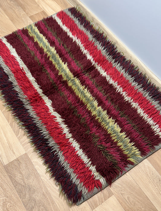 Vintage Swedish Rya Rug | 2'1 x 3'1 Velour Haven